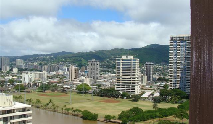 440 Olohana Street,Honolulu,Hawaii,96815,1 バスルームバスルーム,コンド / タウンハウス,Olohana,18,18289134