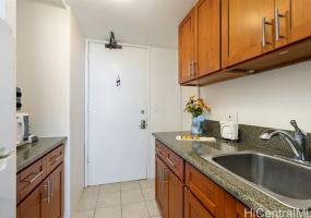 445 Seaside Avenue,Honolulu,Hawaii,96815,1 BathroomBathrooms,Condo/Townhouse,Seaside,37,18295429