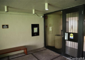 60 Beretania Street,Honolulu,Hawaii,96817,1 ベッドルーム ベッドルーム,1 バスルームバスルーム,コンド / タウンハウス,Beretania,31,18350003