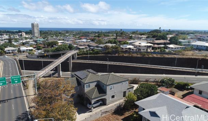 3923 Waialae Avenue,Honolulu,Hawaii,96816,6 Bedrooms Bedrooms,5 BathroomsBathrooms,Single family,Waialae,18320460