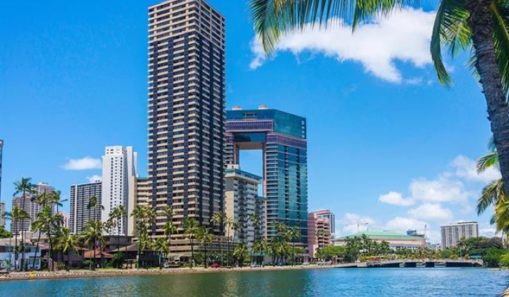 444 Niu Street,Honolulu,Hawaii,96815,1 ベッドルーム ベッドルーム,2 バスルームバスルーム,コンド / タウンハウス,Niu,28,18326018