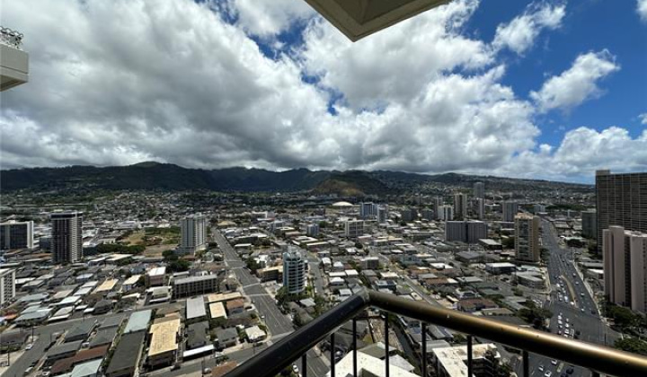 2333 Kapiolani Boulevard,Honolulu,Hawaii,96826,1 ベッドルーム ベッドルーム,1 バスルームバスルーム,コンド / タウンハウス,Kapiolani,33,18216036