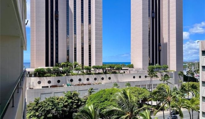 1720 Ala Moana Boulevard,Honolulu,Hawaii,96815,2 ベッドルーム ベッドルーム,1 バスルームバスルーム,コンド / タウンハウス,Ala Moana,9,18217344