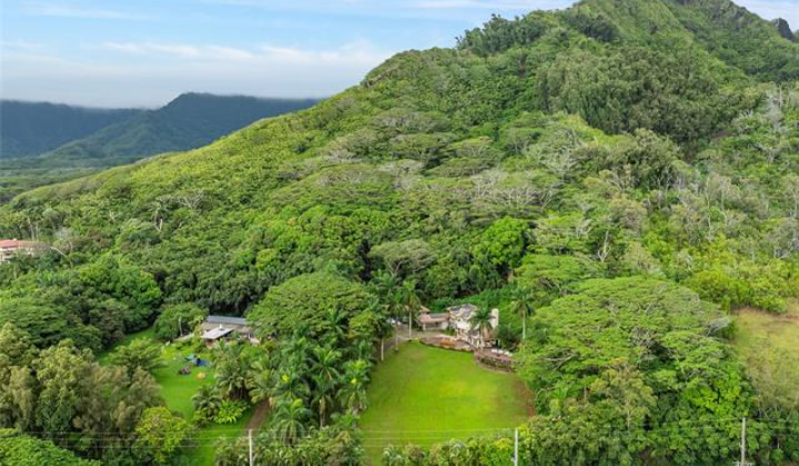 48-500 Kamehameha Highway,Kaneohe,Hawaii,96744,4 Bedrooms Bedrooms,3 BathroomsBathrooms,Single family,Kamehameha,18381630