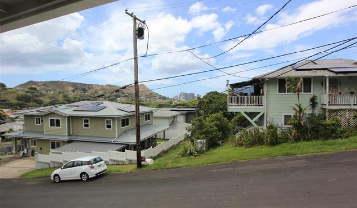 2485 Booth Road,Honolulu,Hawaii,96813,6 ベッドルーム ベッドルーム,3 バスルームバスルーム,一戸建て,Booth,18335904