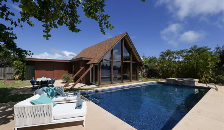 664 Keolu Drive,Kailua,Hawaii,96734,4 ベッドルーム ベッドルーム,2 バスルームバスルーム,一戸建て,Keolu,18336443