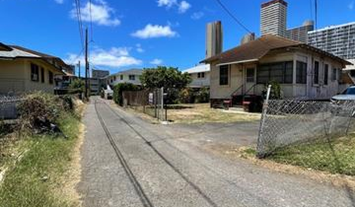 2620 B Date Street,Honolulu,Hawaii,96826,3 ベッドルーム ベッドルーム,1 バスルームバスルーム,一戸建て,Date,18349991