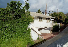 1758 Mikahala Way,Honolulu,Hawaii,96816,5 ベッドルーム ベッドルーム,2 バスルームバスルーム,一戸建て,Mikahala,18396407