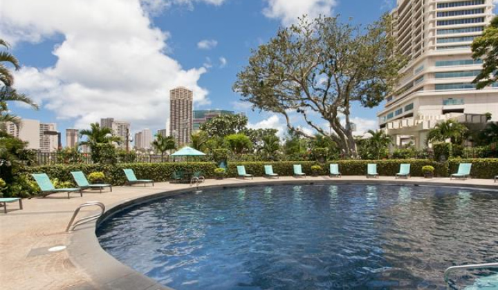 2333 Kapiolani Boulevard,Honolulu,Hawaii,96826,2 Bedrooms Bedrooms,2 BathroomsBathrooms,Condo/Townhouse,Kapiolani,7,18404115