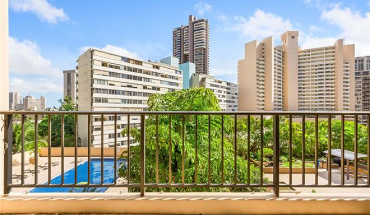 411 Hobron Lane,Honolulu,Hawaii,96815,1 Bedroom Bedrooms,1 BathroomBathrooms,Condo/Townhouse,Hobron,7,18406855