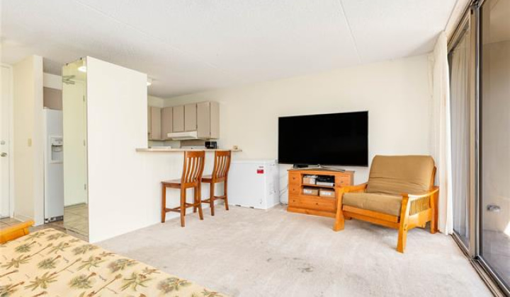 411 Hobron Lane,Honolulu,Hawaii,96815,1 Bedroom Bedrooms,1 BathroomBathrooms,Condo/Townhouse,Hobron,7,18406855